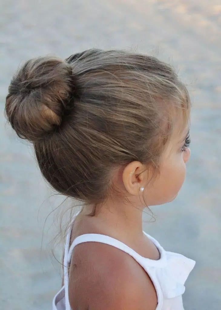 Simple and easy hairstyle for girls